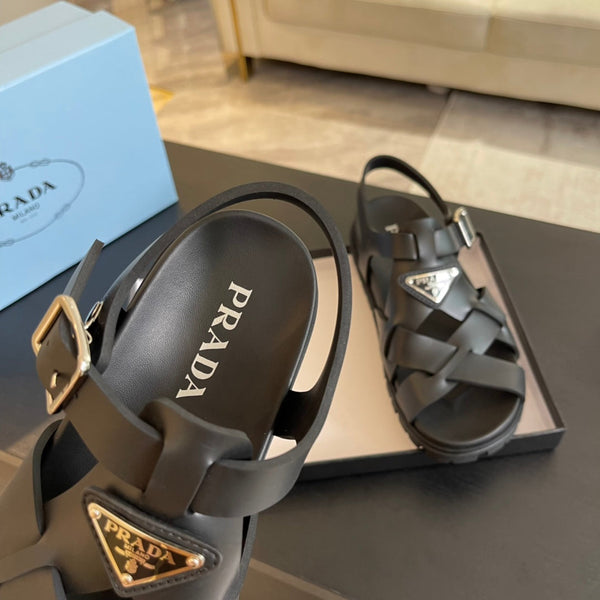 SANDALI IN GOMMA INCROCIATI PRA IN PELLE DI VITELLO NERA