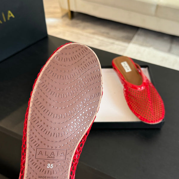 mulo piatto in rete di agnello rosso