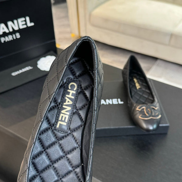 ballet flat black quilted lambskin large black cc logo