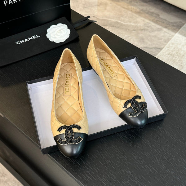 ballet flat beige quilted lambskin large black cc logo