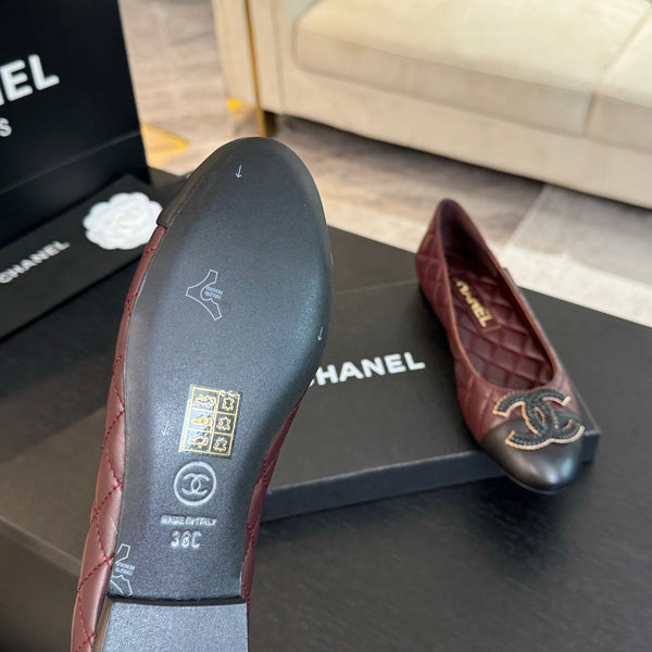 ballet flat burgundy quilted lambskin large black cc logo