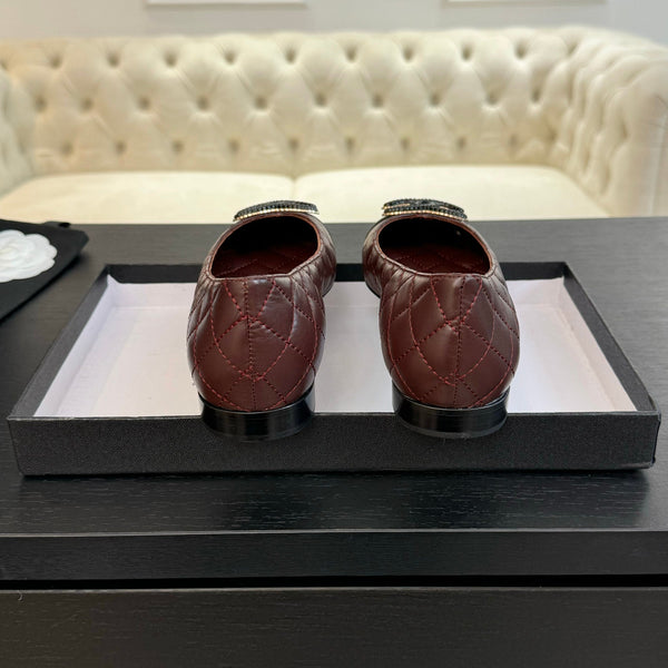 ballet flat burgundy quilted lambskin large black cc logo