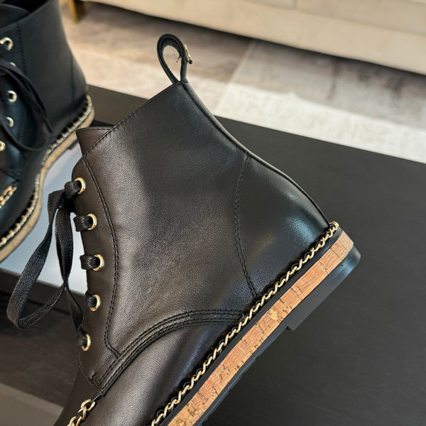 CC Ankle Boots Black With Chain Calfskin