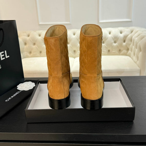 CC Ankle Boots 30mm Dark Yellow Suede Quilted