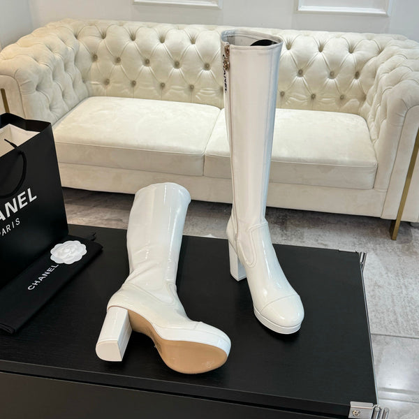 Stivali alti CC 80mm in pelle di vacchetta bianca lucida