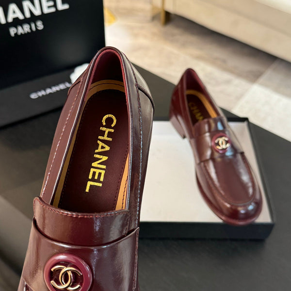 CC Moccasins Glossy Reddish Brown Cowhide