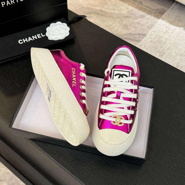 SCARPE DA BISCOTTO CON TESTA GRANDE IN PELLE DI AGNELLO VIOLA MAGENTA