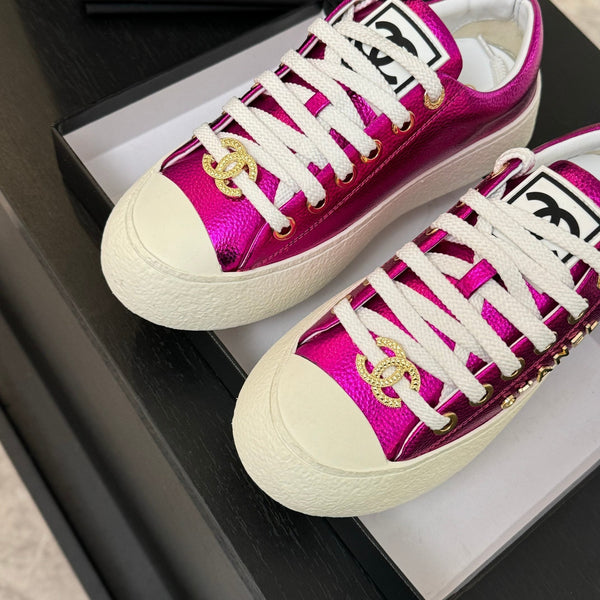 SCARPE DA BISCOTTO CON TESTA GRANDE IN PELLE DI AGNELLO VIOLA MAGENTA