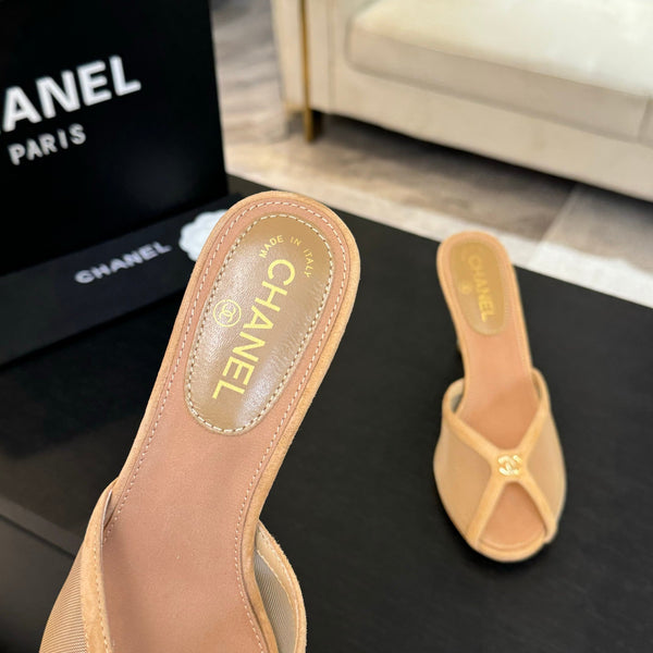 CC 26s Sandal 7cm Beige Mesh Suede 700604