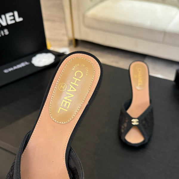 CC 26s Sandal 7cm Black Woven Lambskin 700609