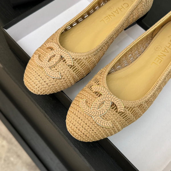 CC 25P Ballerina Beige Rafia Grande Logo