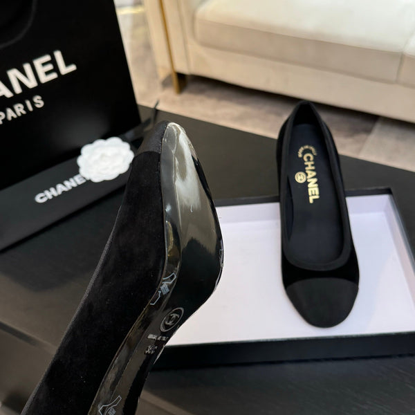 CC 25S Pump 85mm Nero Suede Grosgrain