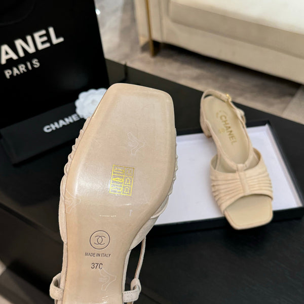 CC 25S Sandal Heel 50mm Beige Suede Kidskin