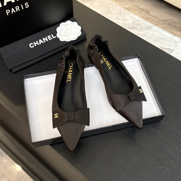 CC 25A Ballerina Black Satin And Sheepskin 373779