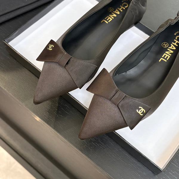 CC 25A Ballerina Black Satin And Sheepskin 373779