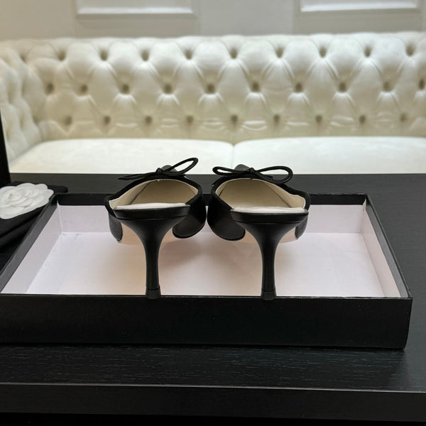 CC 26s Métiers d'Art Pointed-Toe Mule Black Sheepskin 700616