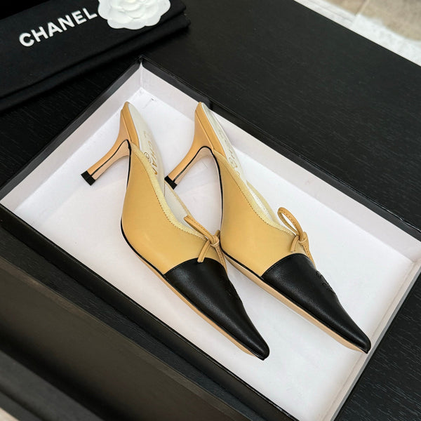 CC 26s Métiers d'Art Pointed-Toe Mule Beige Black Sheepskin 700618