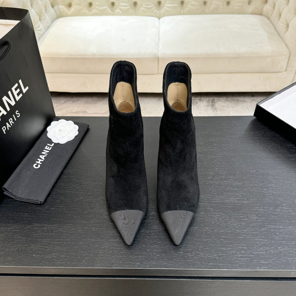 CC Gabrielle Chanel Bottines 8,5 cm Daim noir Tissu noir