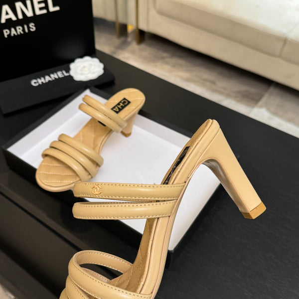 Sandales CC 26C à double bride en peau de mouton beige