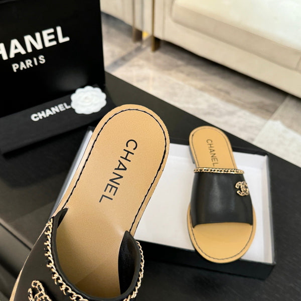 CC 26C Double C Chaîne Croisée Noir Beige Peau d'agneau