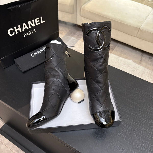 CC 26s Mid-Calf Pearl Boots 6.5CM Black Quited Calfskin 957731