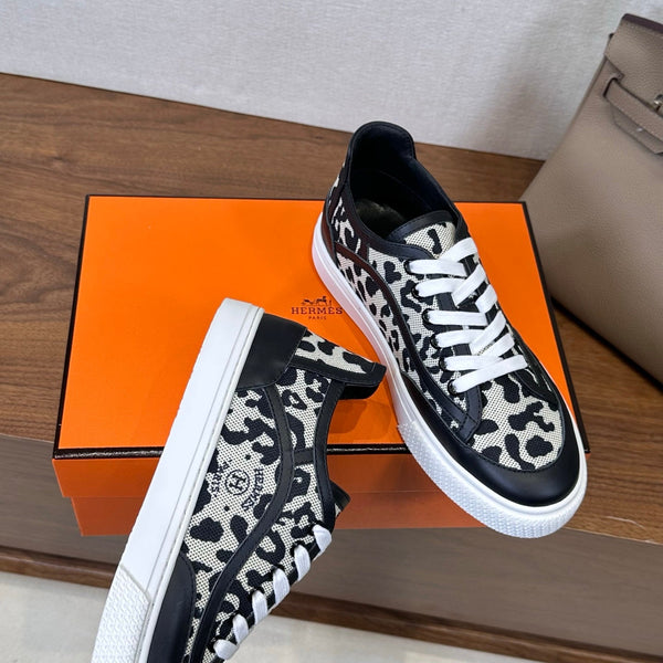 HM Get Sneaker Black White Prunoir Canvas and Calfskin 543797