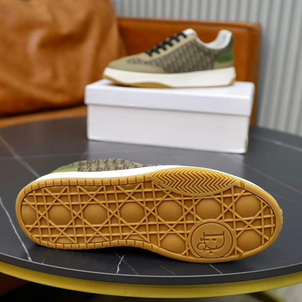 CD HOMME SNEAKERS OLIVE CALFSKIN AND JACQUARD