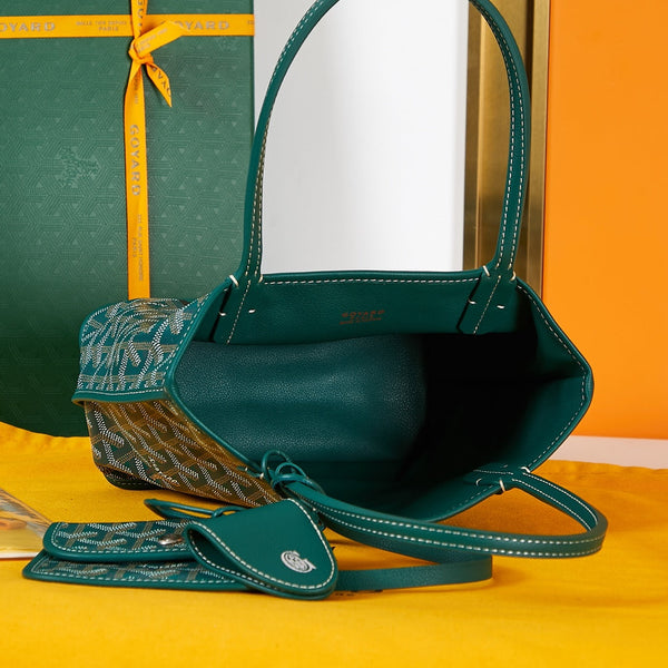 BORSA ANJOU MINI 20 IN TELA GOYARDINE VERDE E PELLE DI VITELLO CON PATCH CARTONI ANIMATI