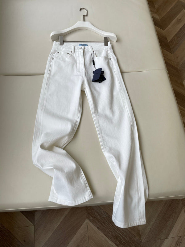 Jeans dritti Prada in cotone bianco