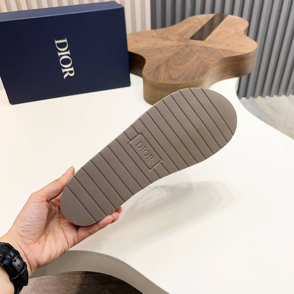 CD Alias Thong Sandals Black Print Fabric 639095