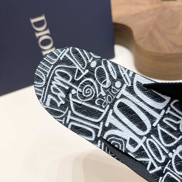 CD Alias Thong Sandals Black Print Fabric 639095