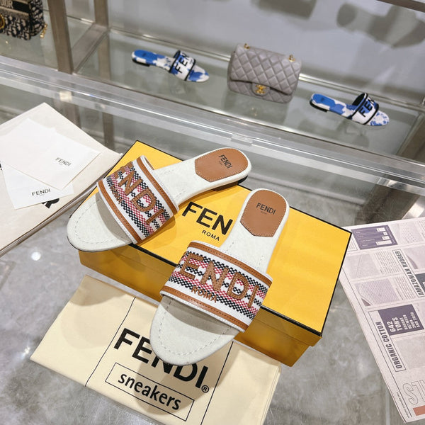 FF Women Signature Slides Tan White Canvas Slide