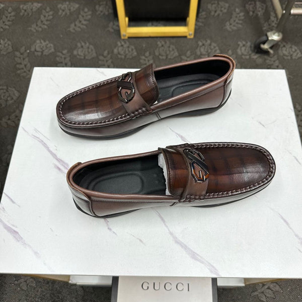 GG Men's Loafer Brown Embossed Cowhide 532511