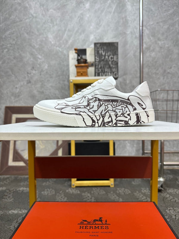 HM Men's Sneaker White Lambskin 532526