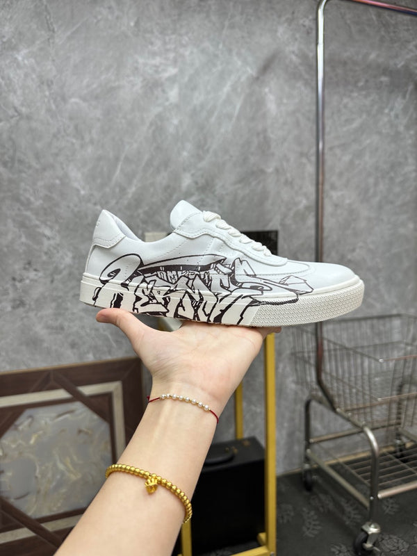 HM Men's Sneaker White Lambskin 532526