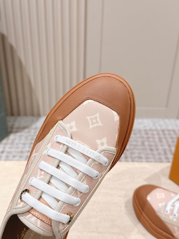 LV Lagoon Sports Shoes Beige Canvas 532989