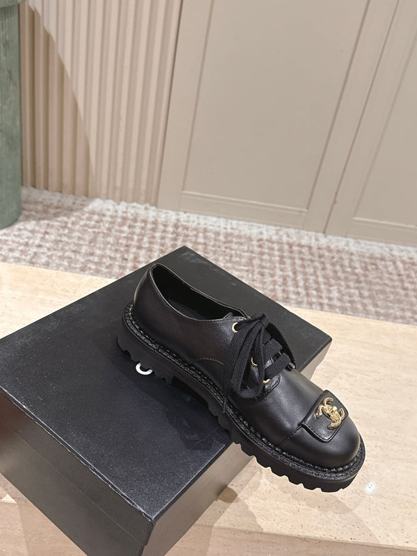 CC 26s Chaussures 2cm Cuir de veau noir 583903