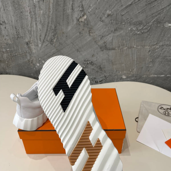 HM Bouncing 35 Sneakers White Goatskin Suede Goatskin H Light Brown