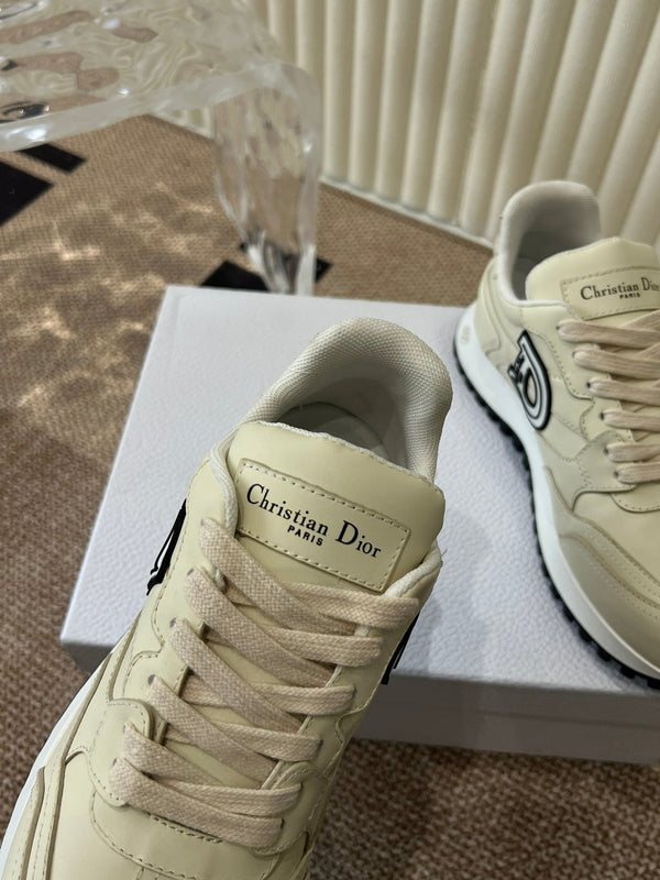 C'est Dior Sneaker Beige Lamskin