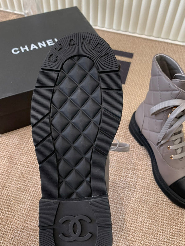 Chanel Electric Show Ankle Boot jBrown and Black Leather 507523