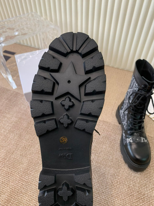 CD D-Unit Ankle Boot In Black Tweed Fabric And Cowhide 113474