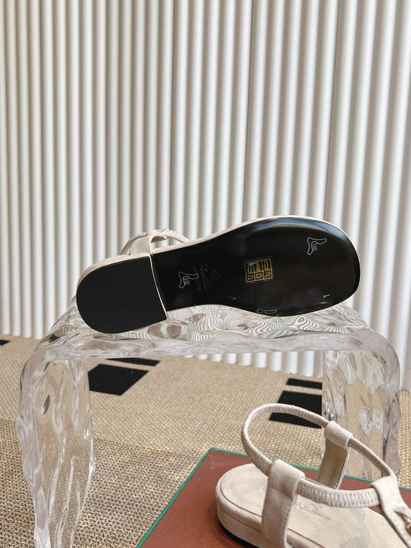 LP 25C Mindil Sandal White Suede 208094