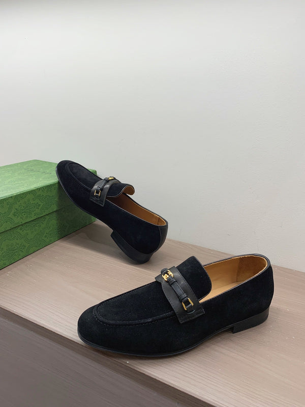 GG Men's Interlocking GG Loafer Black Suede 542501