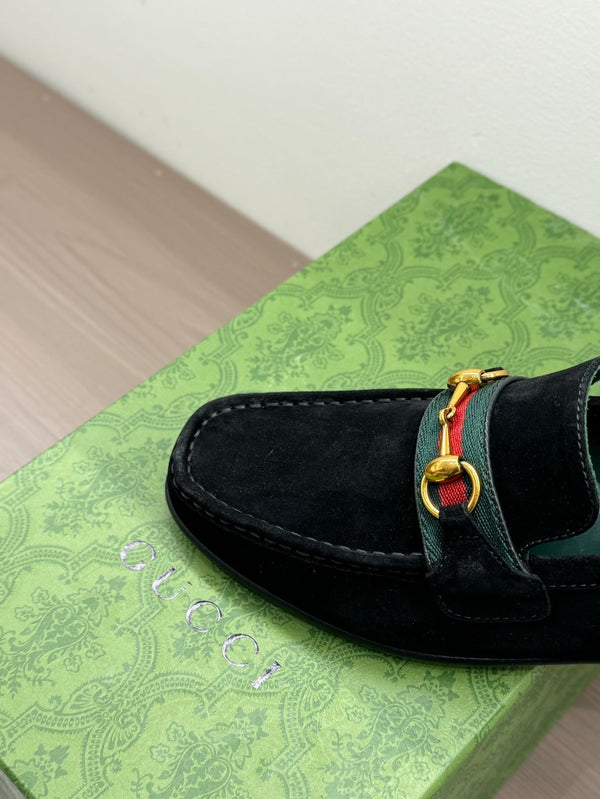 GG Men's Horsebit Loafer Black Suede 542461