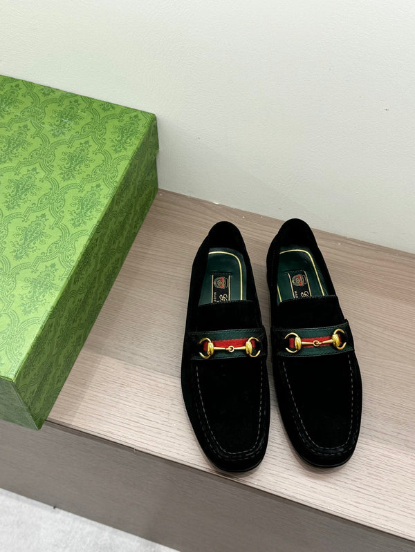 GG Men's Horsebit Loafer Black Suede 542461
