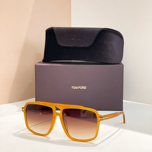 Tom Ford Sunglasses 677682