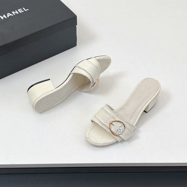 Sandali CC Mule in tessuto di tela bianco 149437