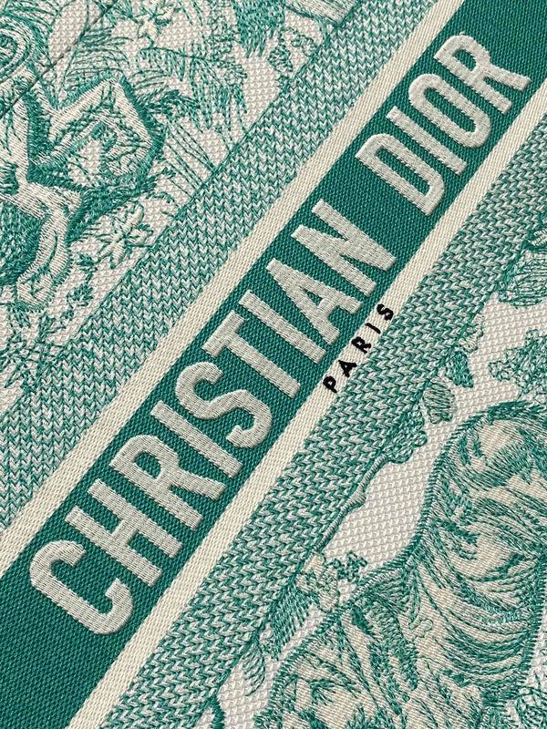 medium dioriviera book tote 36 aquamarina tiger embroidery canvas