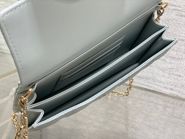 il mio cd mini 21 in pelle di agnello blu nuvola chiaro