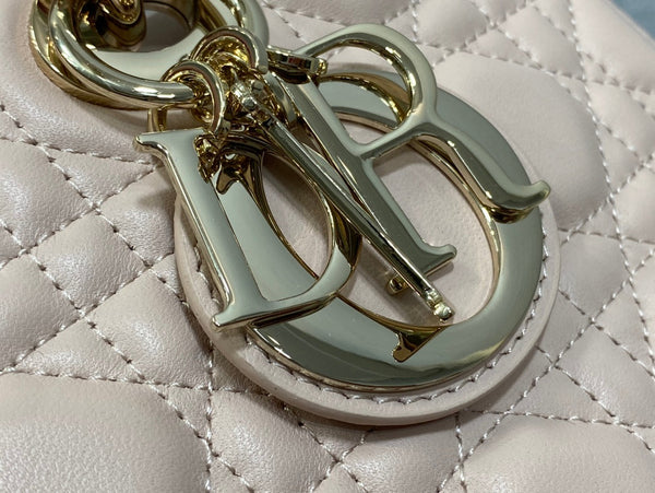 MEDIUM LADY D-JOY 26 POWDER PINK LAMBSKIN